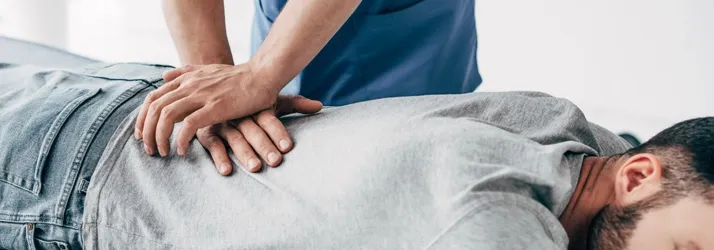Chiropractic adjustment in Lutz, FL